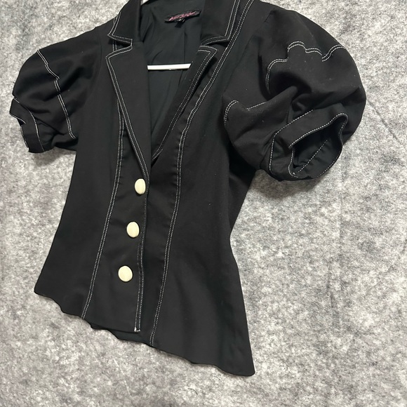 Betsey Johnson Jacket Top Peplum Black 2 Short Sleeves Buttons Retro Classic - Picture 12 of 12